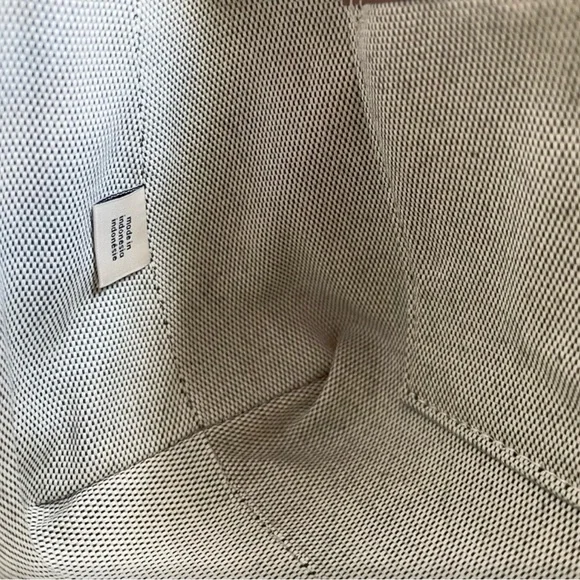 Coach Juliet Metallic Silver Bag - Picture 6 of 16